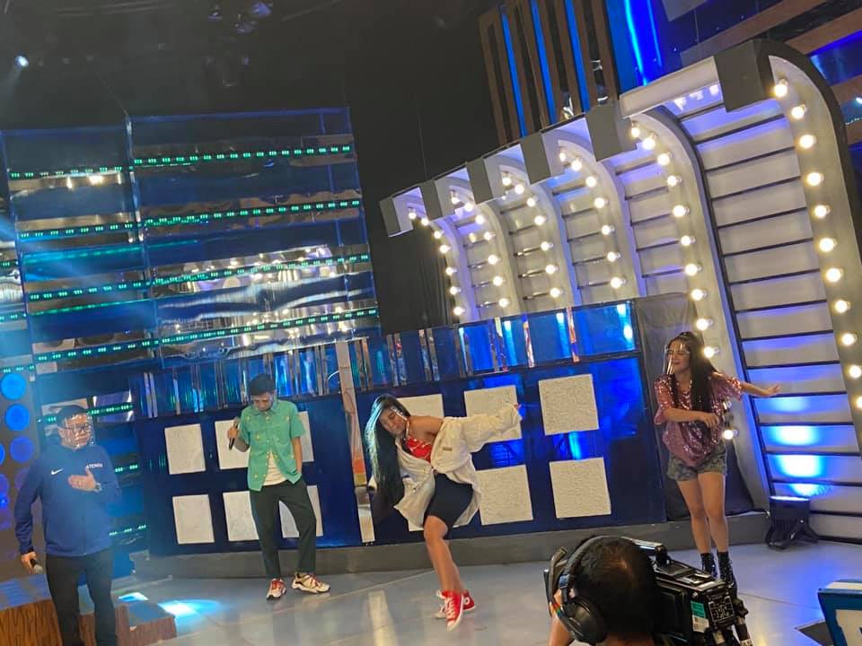 It's Showtime - Share the smile ngayong... | Facebook