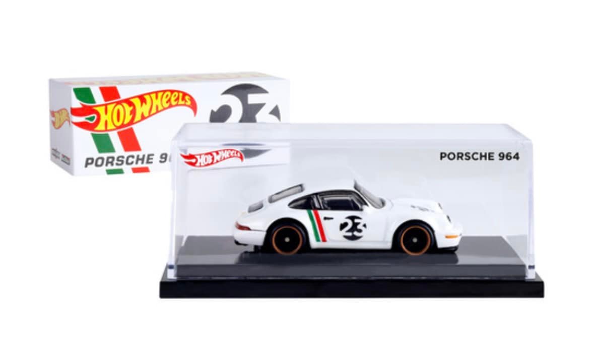 Limited edition 2023 Hot Wheels Porsche 964 Mexico