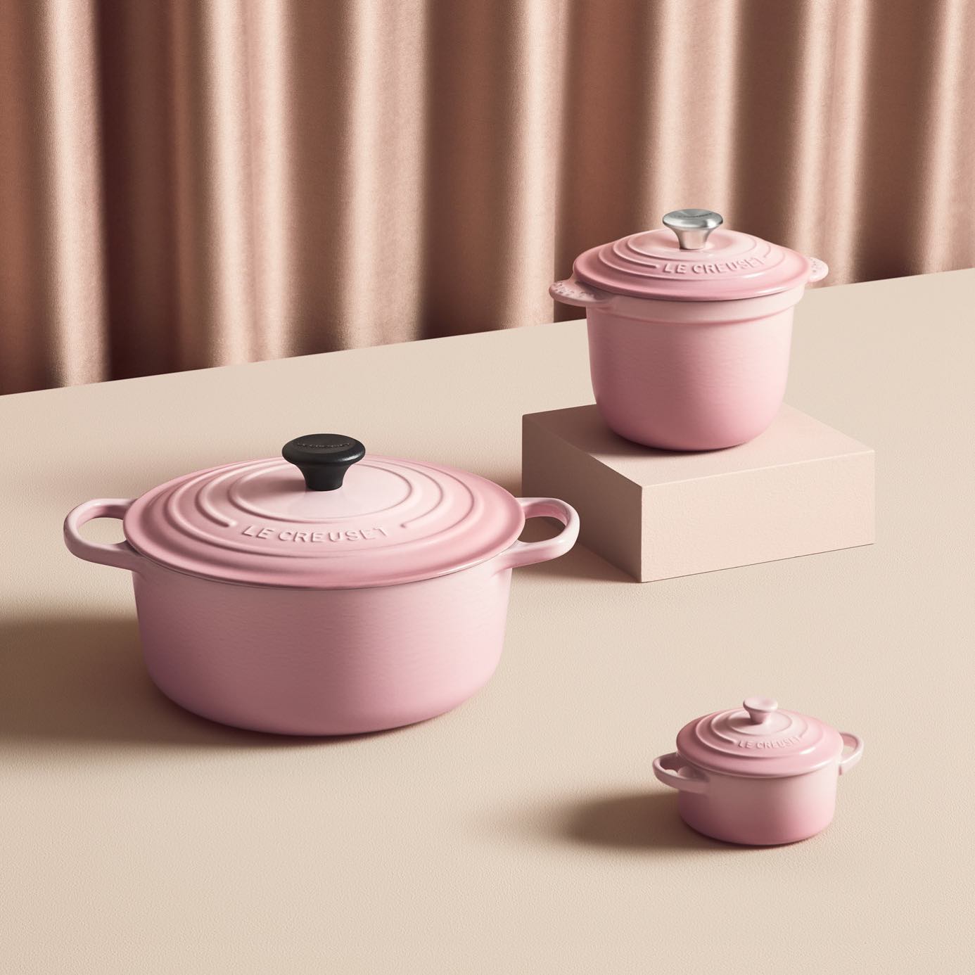 Le Creuset Mauve Pink. The gorgeous purplish-pink hue instantly