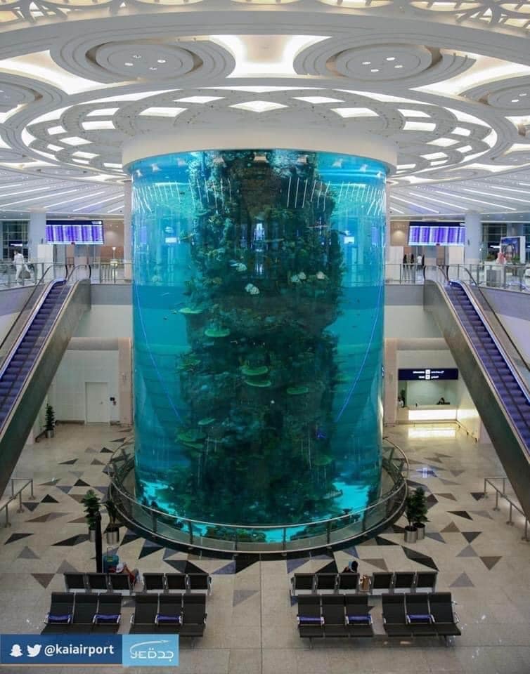 The Largest Airport Aquarium In People Of Saudi Arabia Facebook