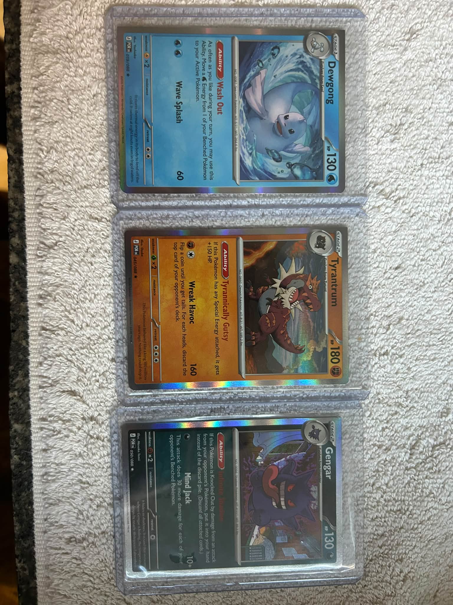 Square cut error Pokémon cards found at local LCS