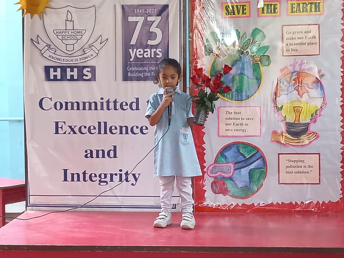 Clas... - The Learning Centre - A project of HHS School System | Facebook