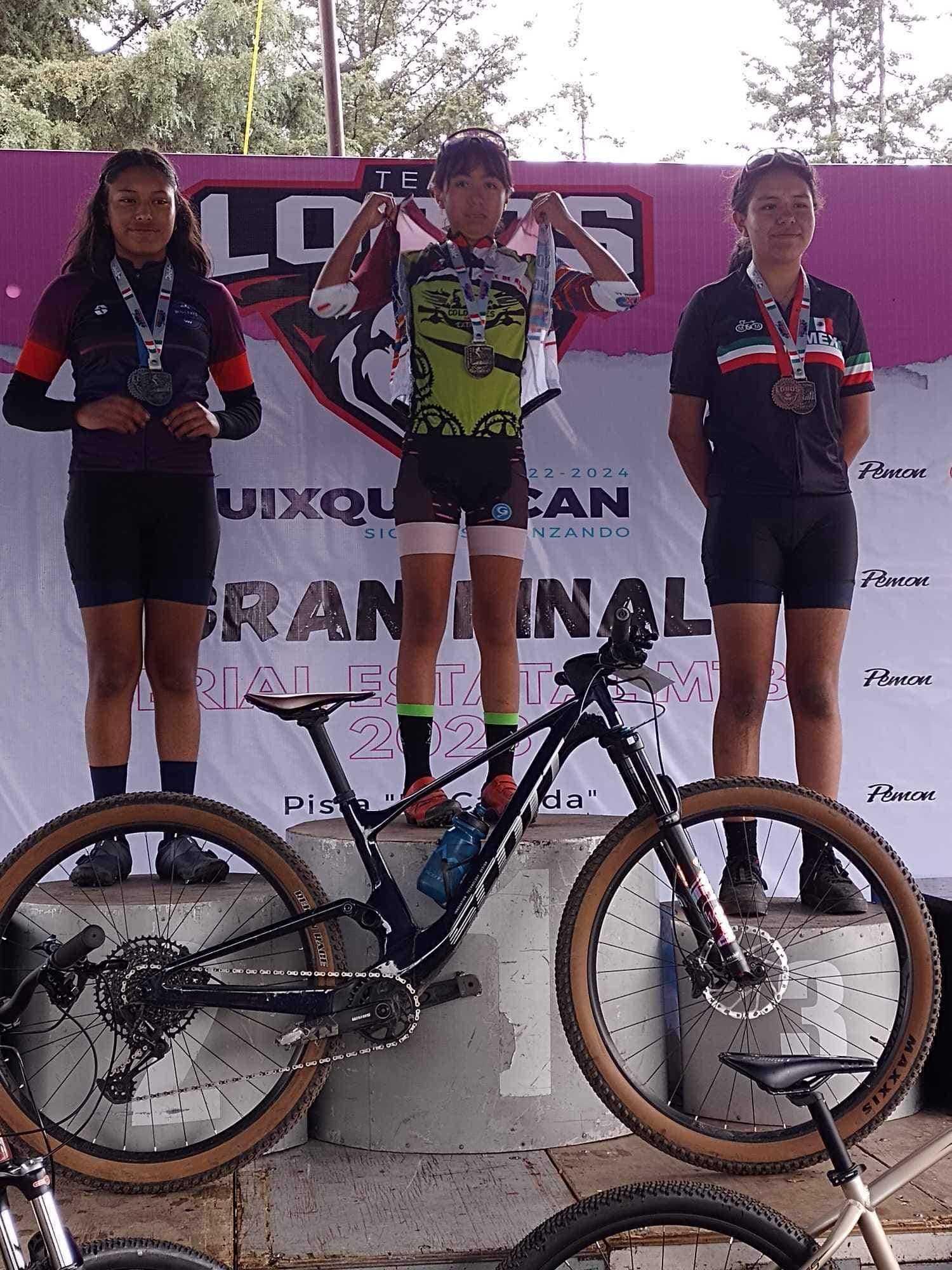 🎖️Nancy Arzate es campeona estatal,... - Deportes Región Sur | Facebook