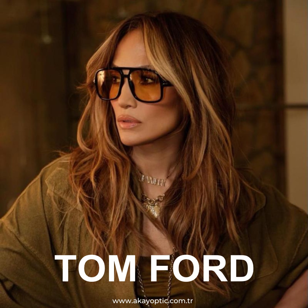 Tom Ford yeni koleksiyon Girne Akay Optik Mağazalarımızda