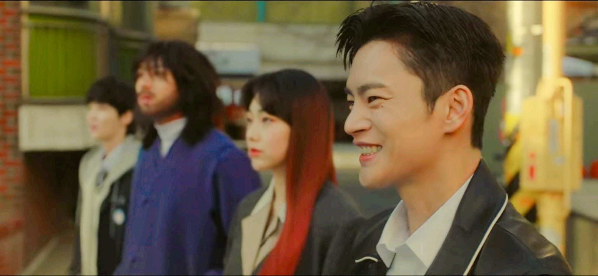 The Most Chaotic Crime Solver... - Korean Random Updates
