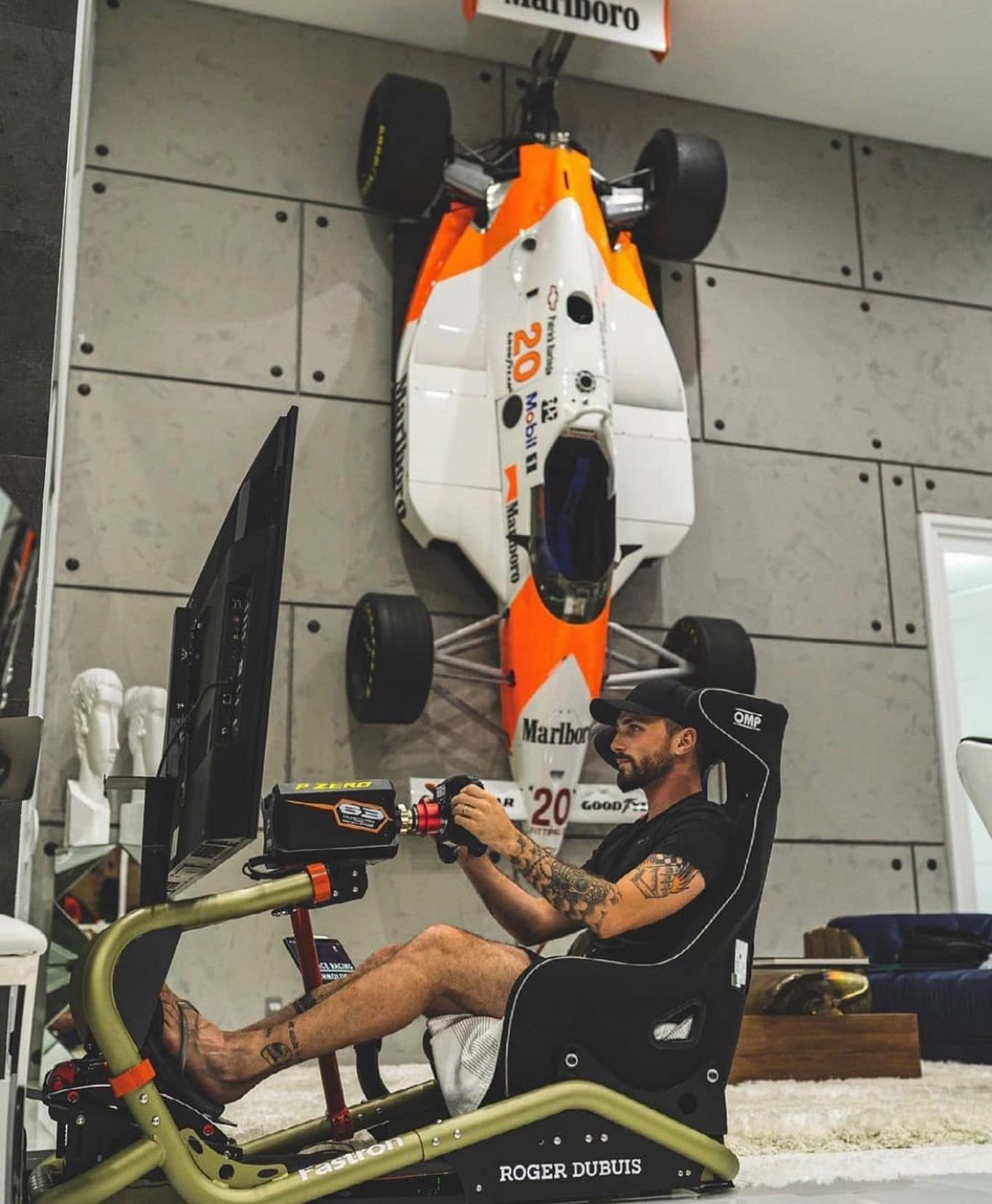 ⚠️ OMG ! This is insane 🤩 Nice job man... - Sim racing Point