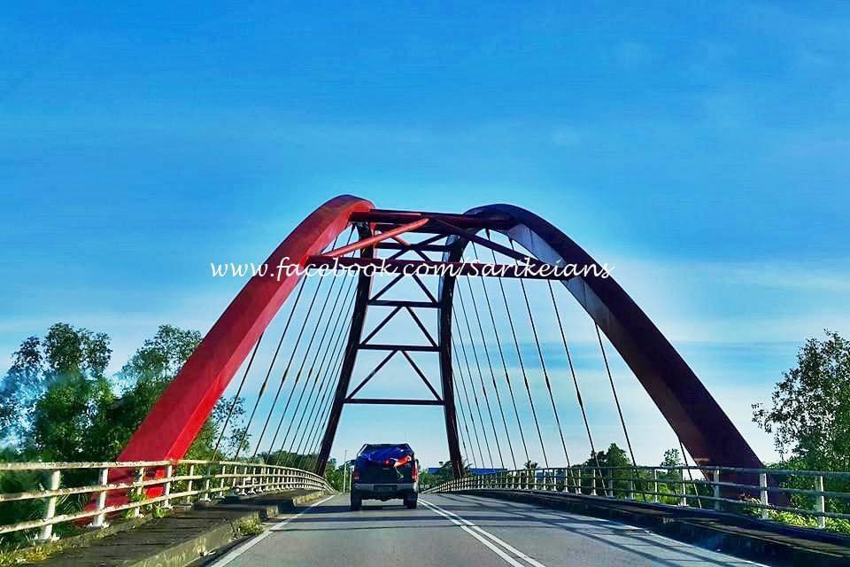 Sarikeians - Meradong Bridge is the first steel arch...