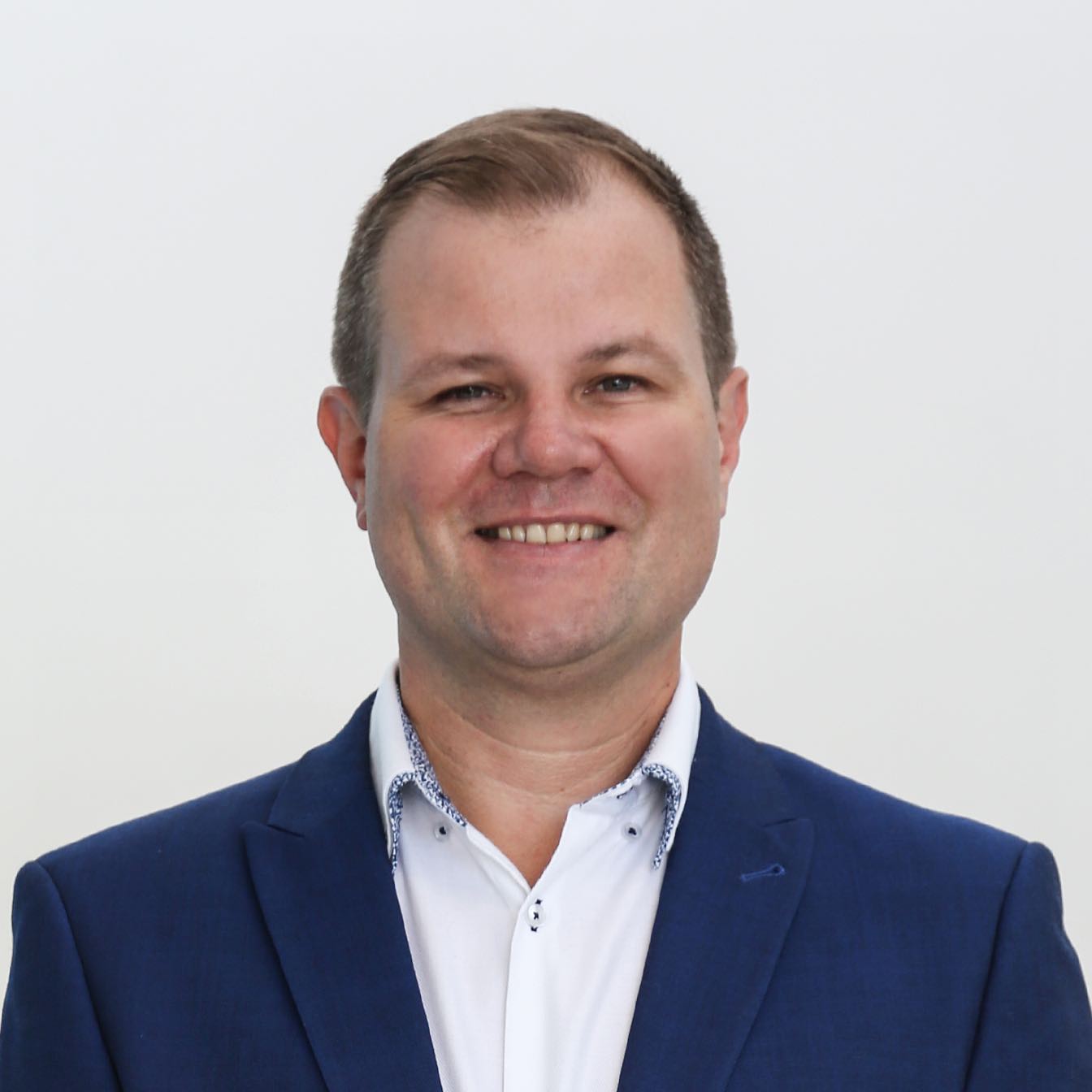 DentalKind - Meet Dr Rudi our visiting anaesthetist and... | Facebook