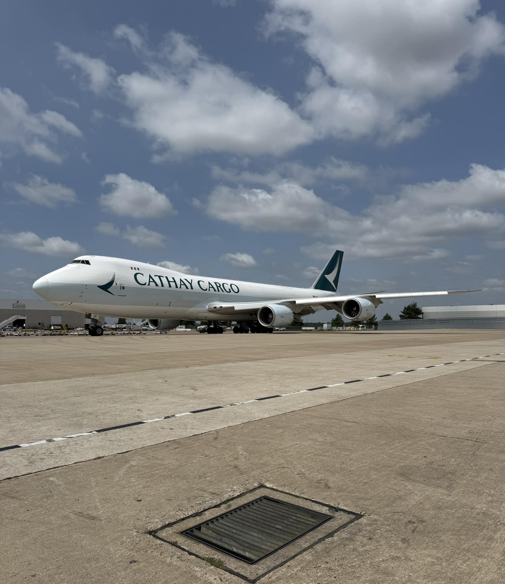 Cathay Pacific Cargo Boeing 747-8F at Osaka-Kansai Int'l Airport