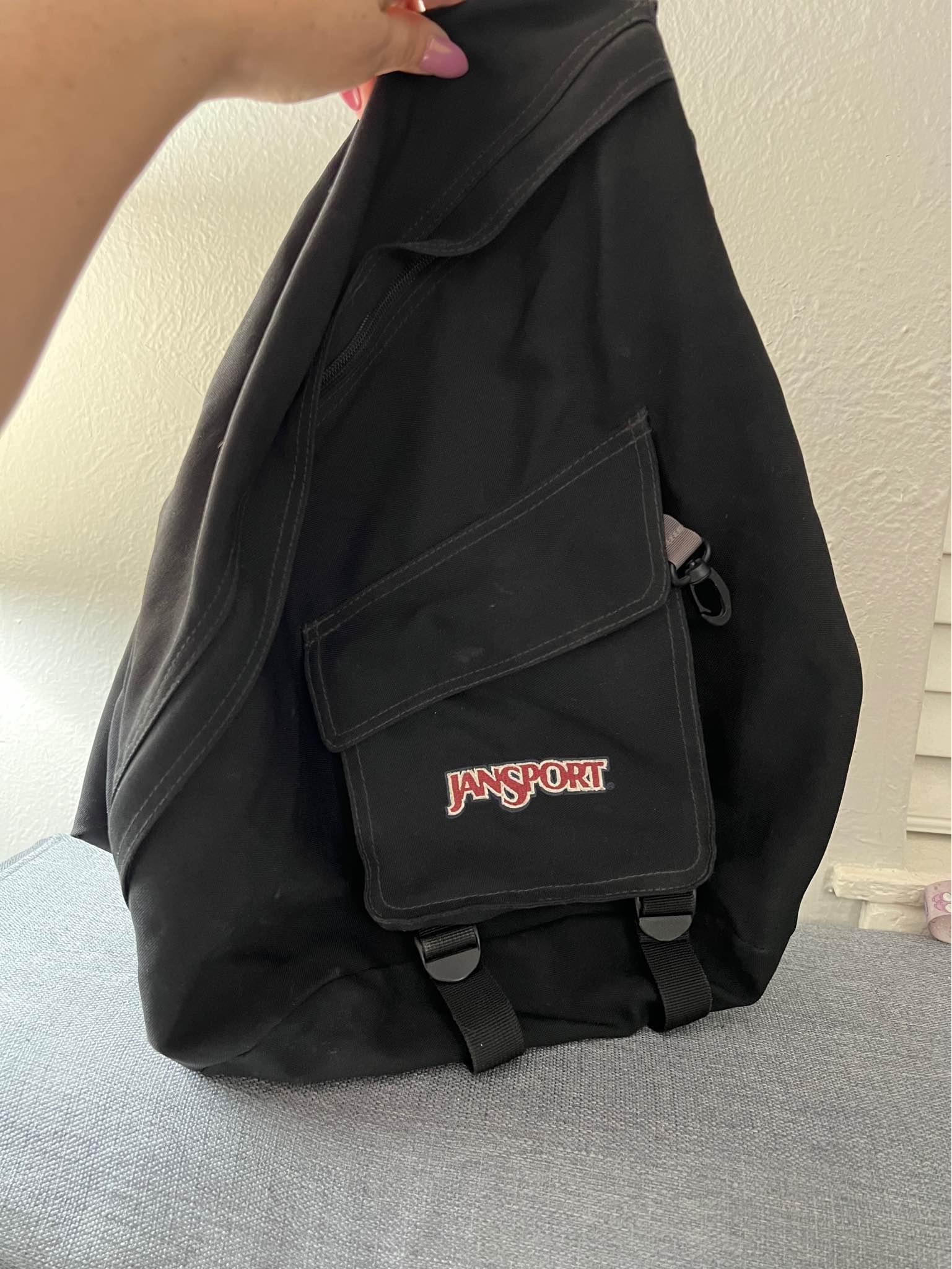 jansport 1 strap backpack Agave the Adaptive Crossbody bag is trying to live that set it and forget it lifestyle JanSport Move Sling - Navy/Elemental