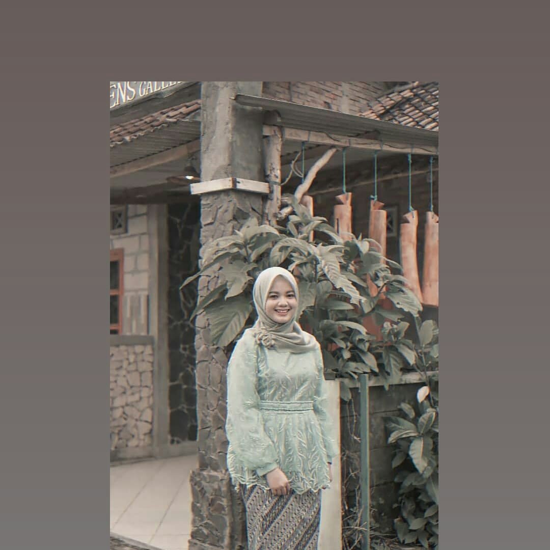 Isna Nuri R