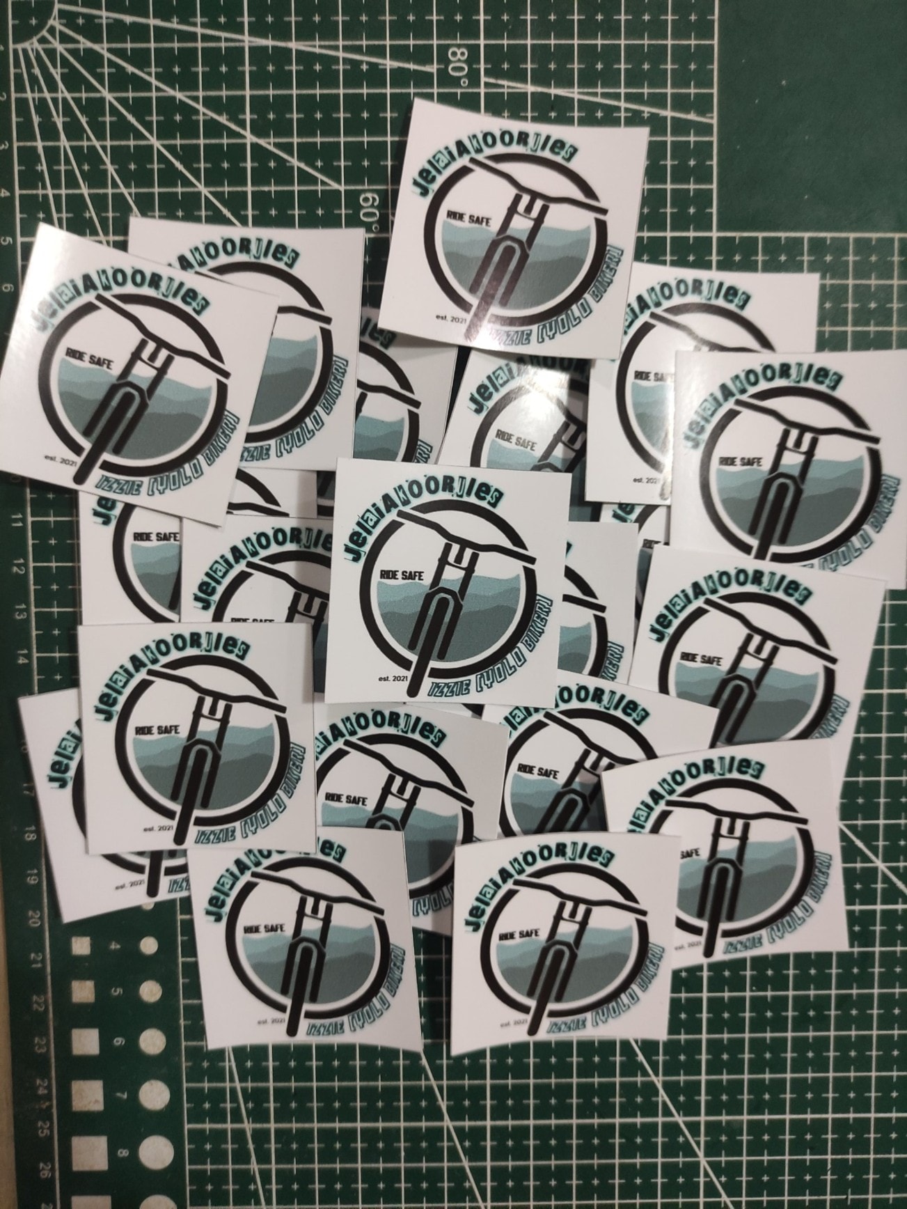 Sticker Avenue Bohol | Antequera
