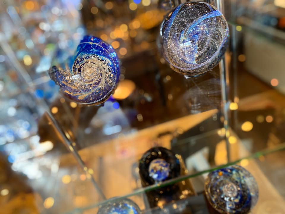 皆さまこんにちは😃 続きまして 大正硝子 宇宙 より NOGUCHI GLASS
