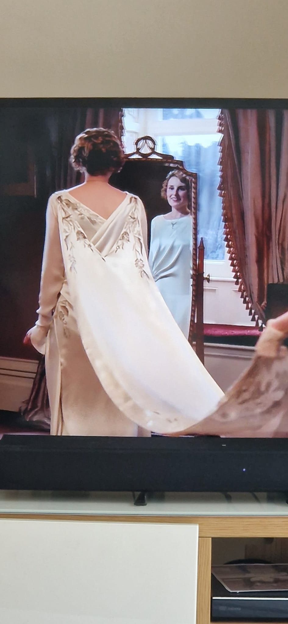 lady edith wedding dress Edith's gorgeous dresses in Downton Abbey subcat:bodycon