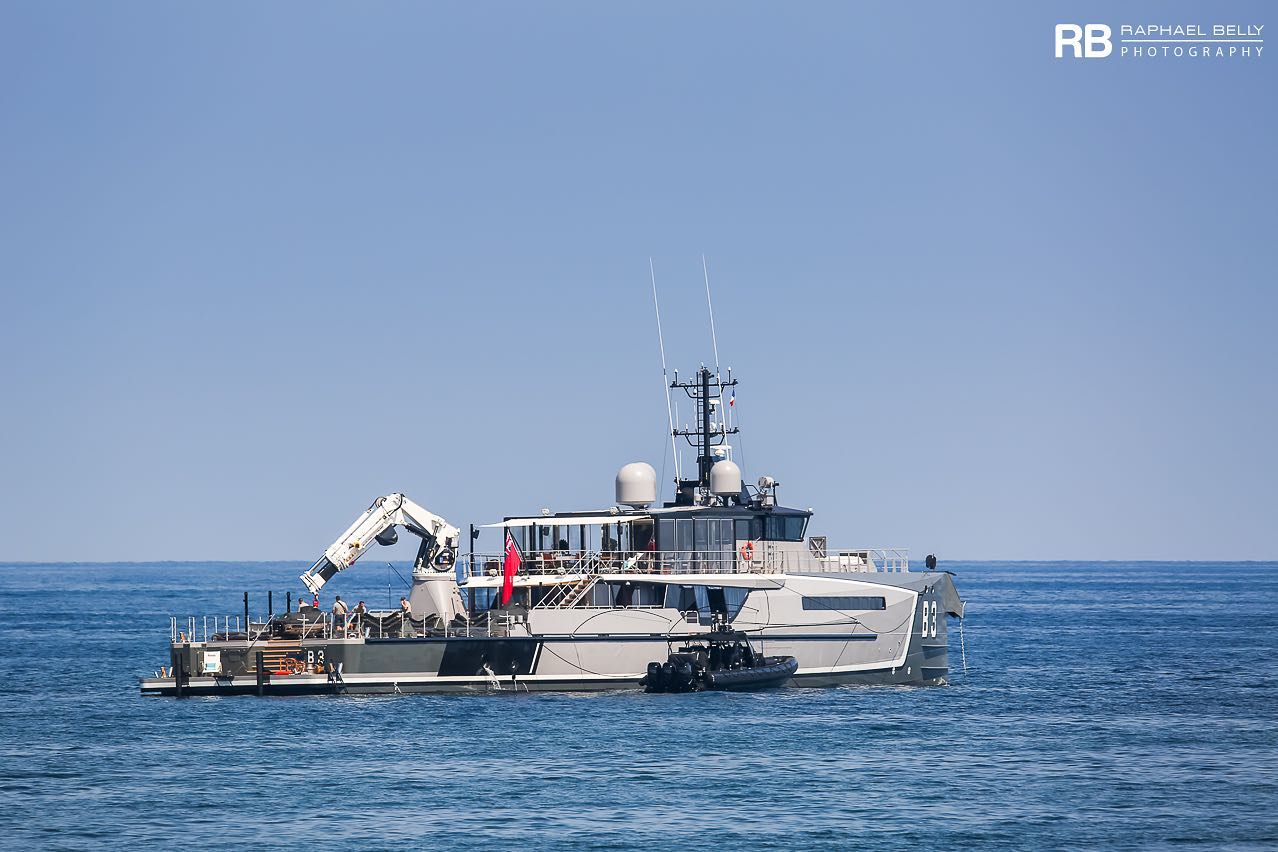 Superyachtfan - B3 - owned by Tim Arno Bergold Built as a support ...