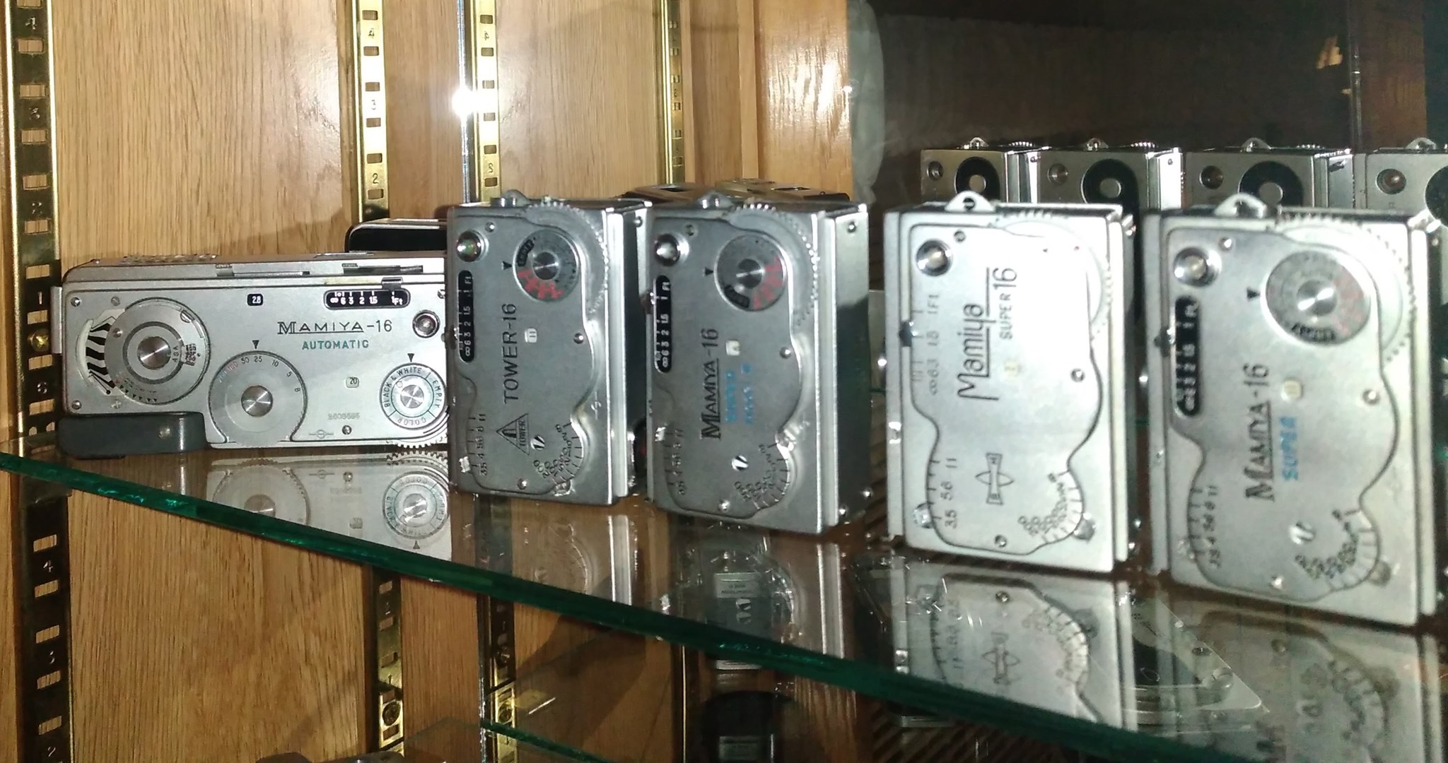 Subminiature Vintage Cameras & Photography | Petal camera~Made in ...