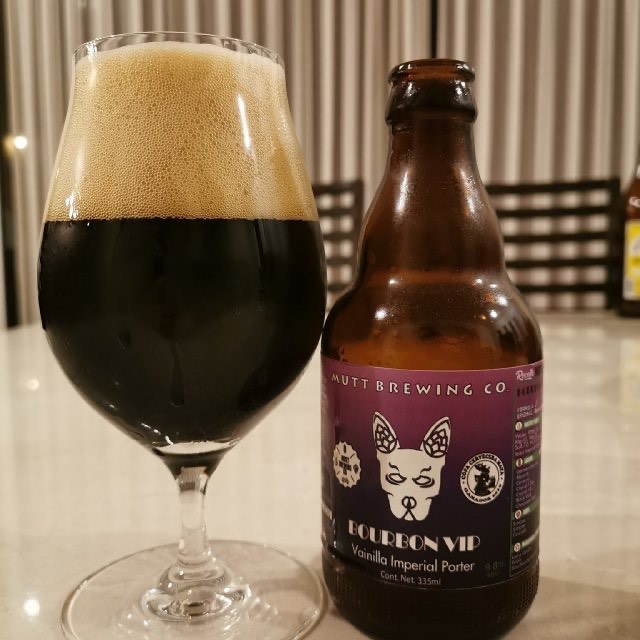 ArtesanBeer - 🚨BOURBON VIP🚨 @mutt_brew Cerveza oscura...