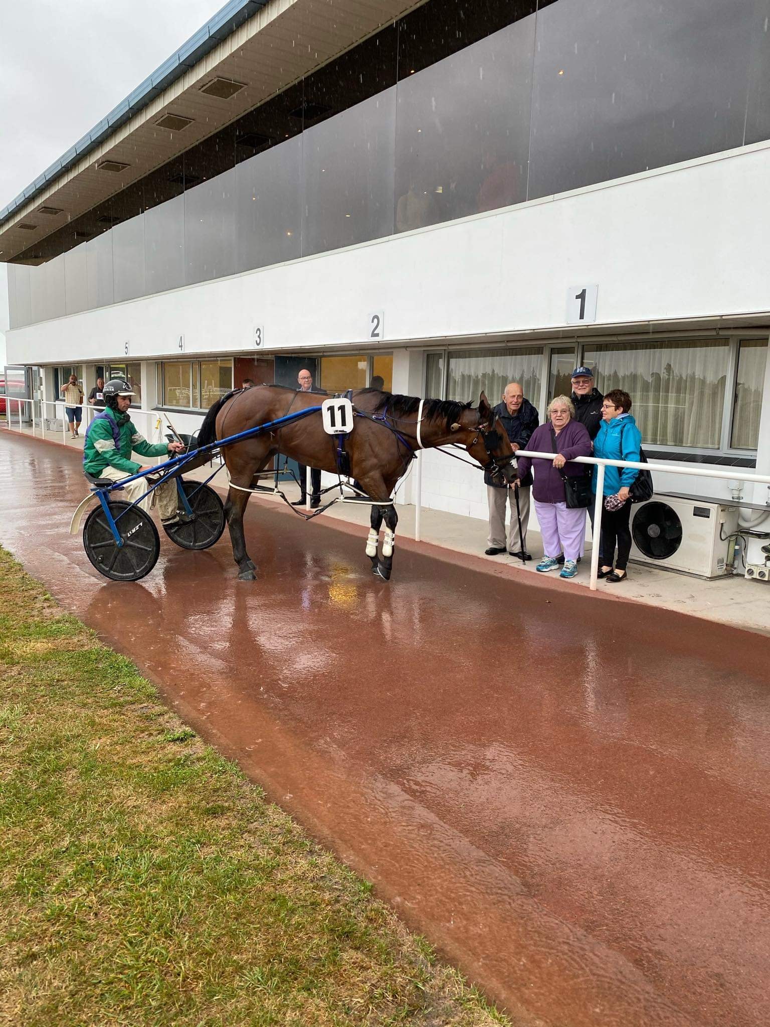 🐴 Claus pretty proud of his effort... - Todd Racing Limited