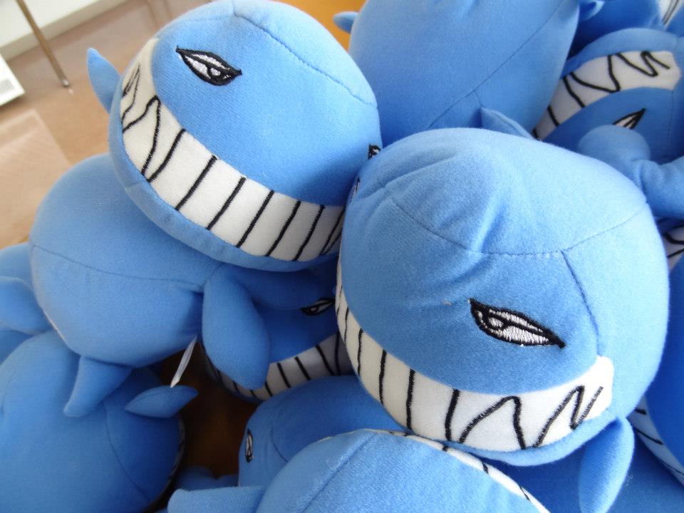 直筆サイン入り ピースター ぬいぐるみ 11個セット Facebook