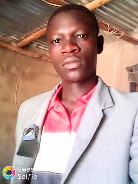 Evans Nukeri Resemate