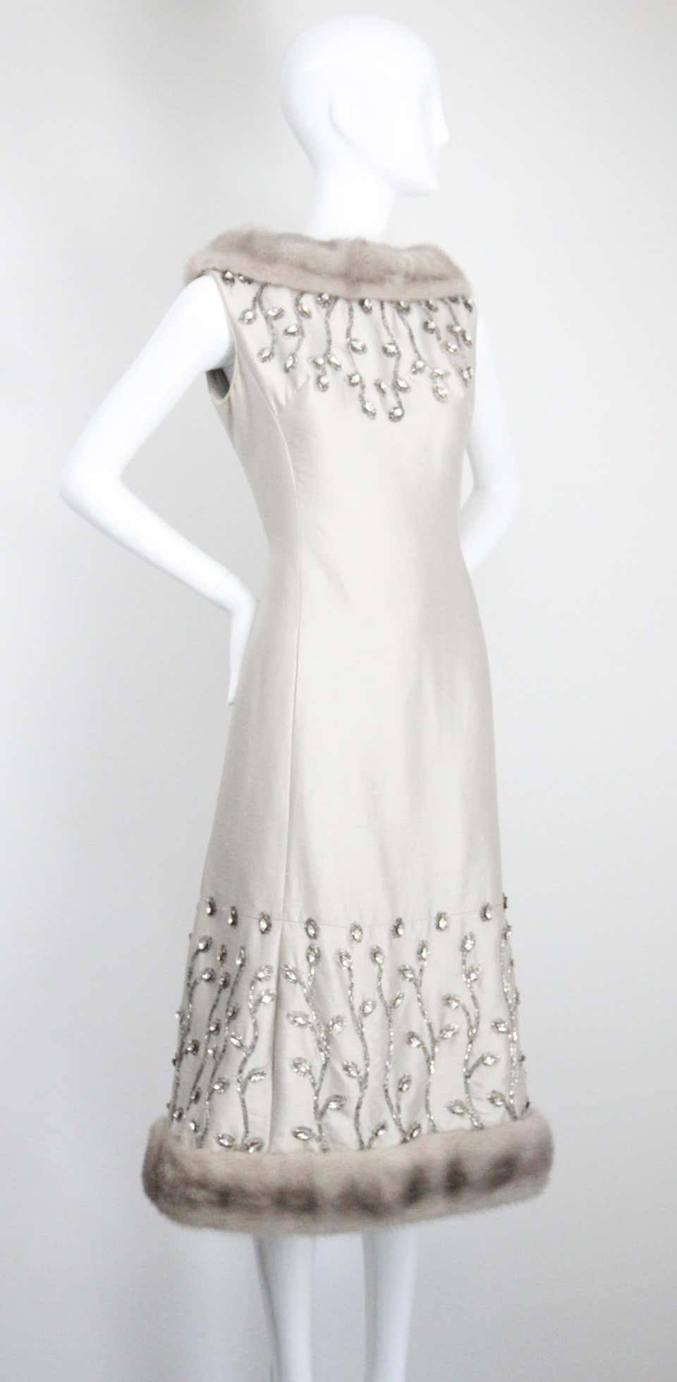 susana monaco white dress Susana Monaco Stretch Linen V-Wire Dress