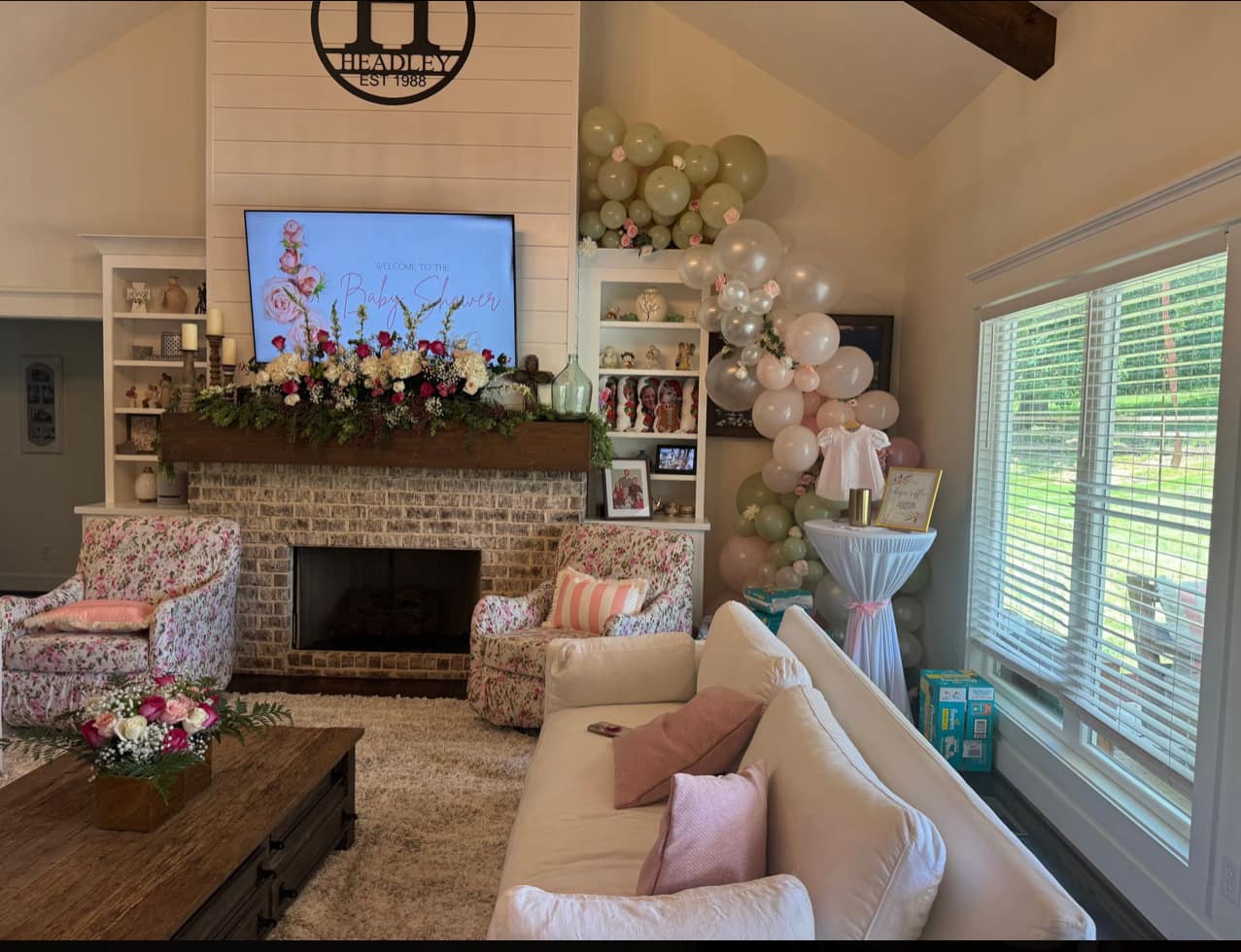 How to Decorate a Living Room for a Baby Shower: Stunning Ideas