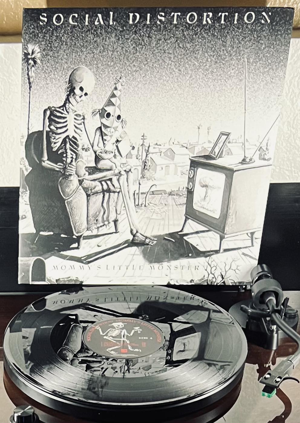 Social Distortion's Mommy's Little Monster album review