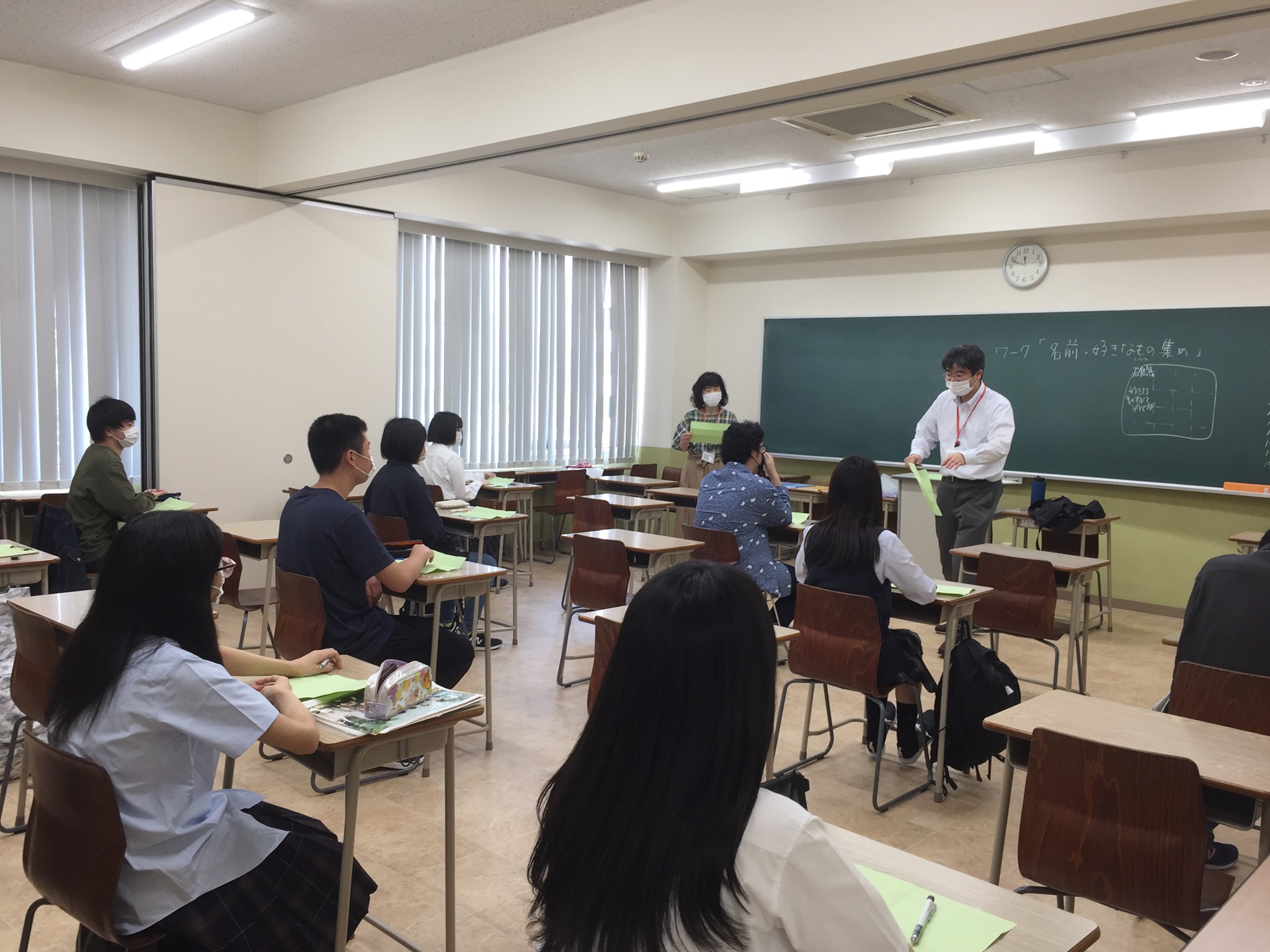 Ymca学院高等学校 マイスペースコース スクーリングがスタート 分散登校 し 少しずつ生徒のみなさんが学校での体験を 積み重ねています 人間関係トレーニング の授業は クラスのみんなの新しい発見があり おもしろいですね Facebook