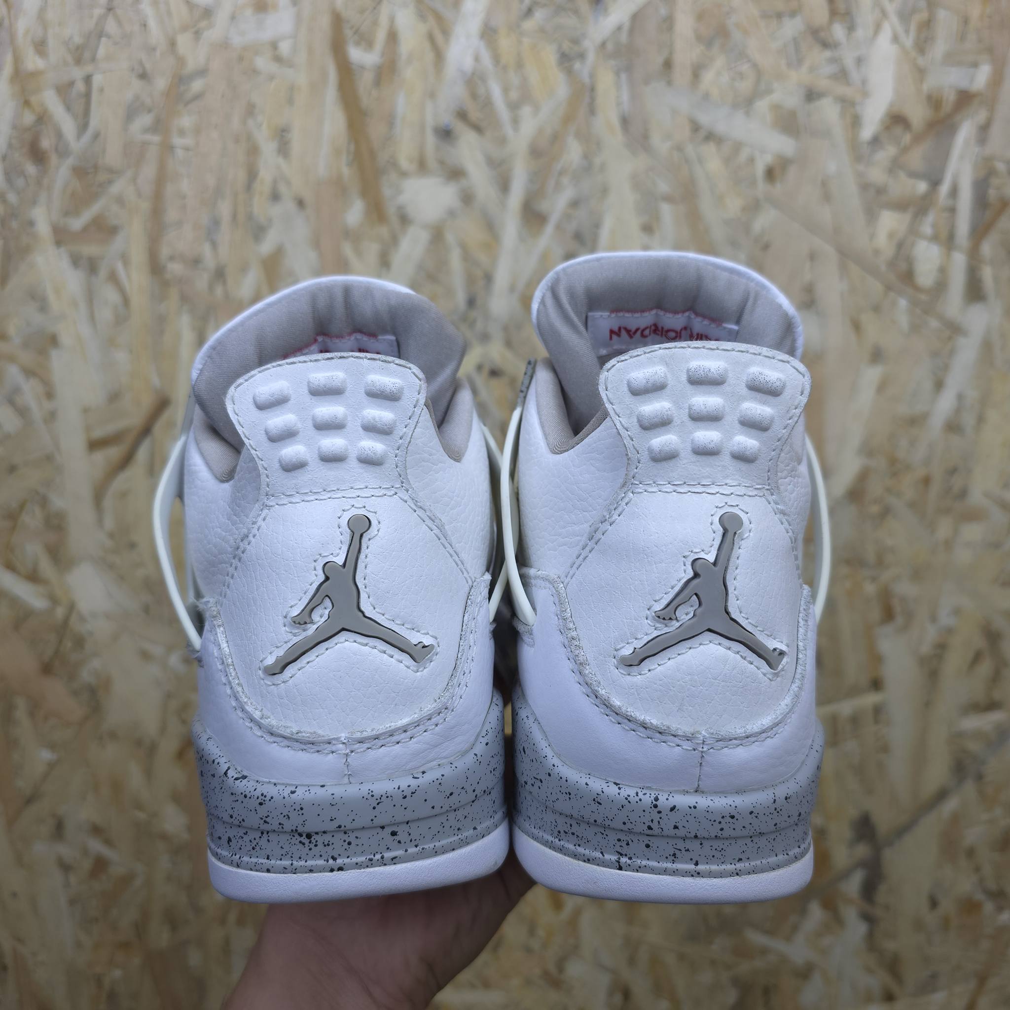 Jordan 4 Retro White Oreo Talla 9.5us, 27.5cm Originales 10/10