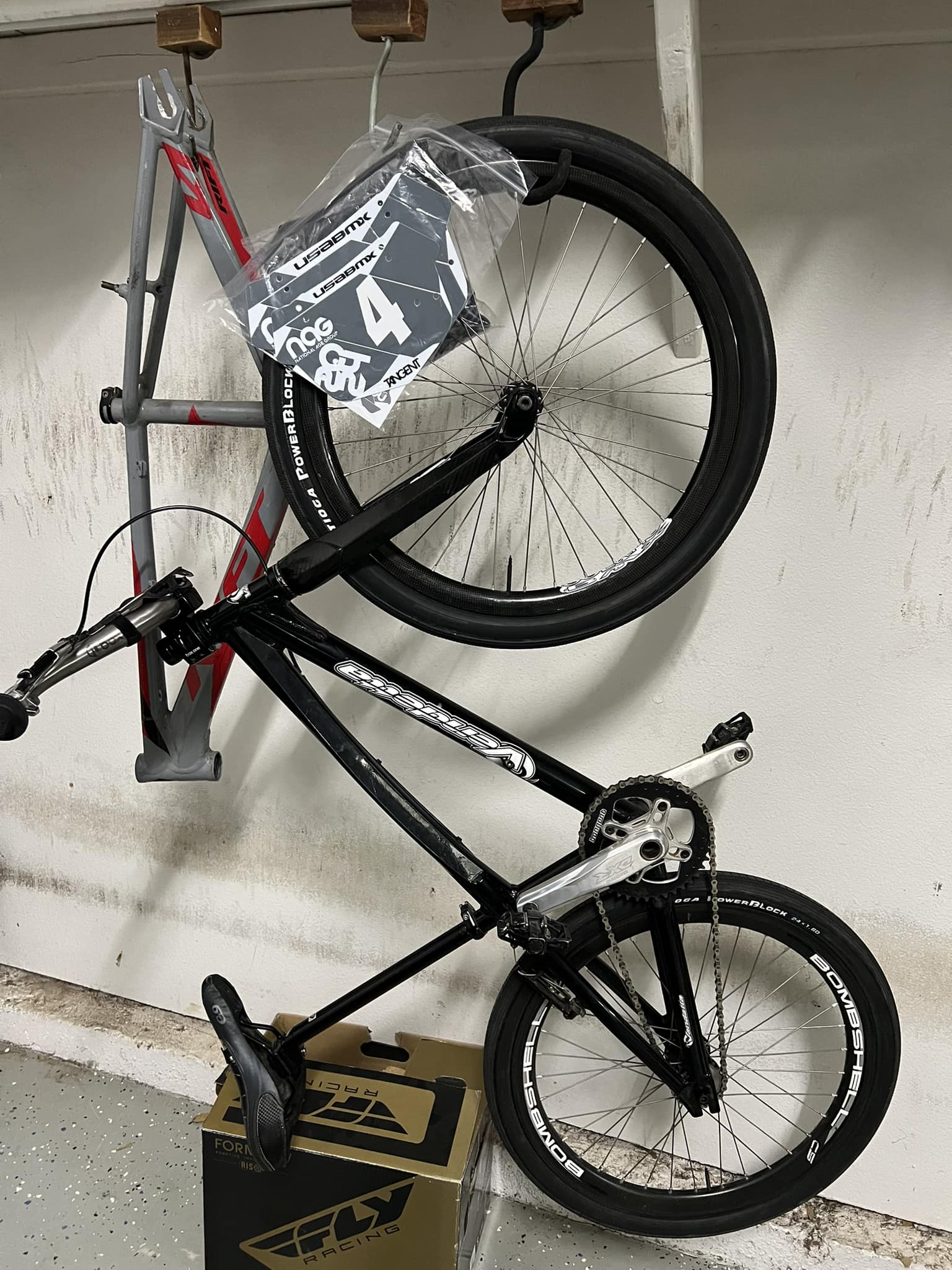 Vendetta Pro XL 24 bike designed for older cruiser riders