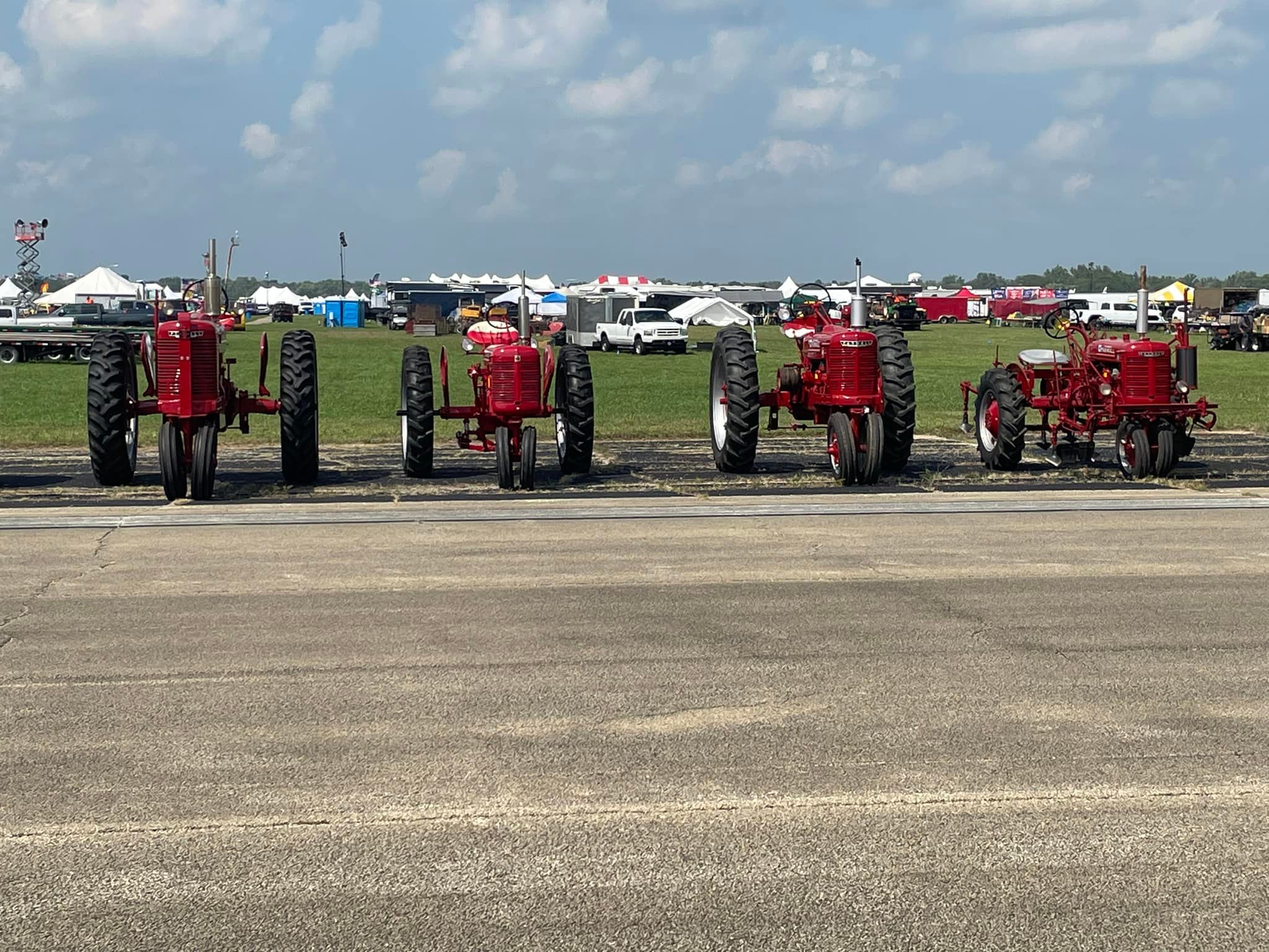 Four Rivers Tractor Club | Washington MO