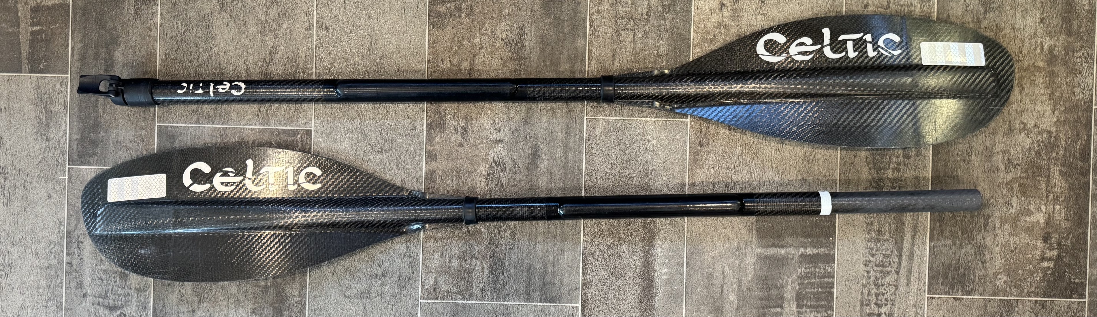 Lendal Storm paddles for sale. yellow checkers, 215cm, lever lock 