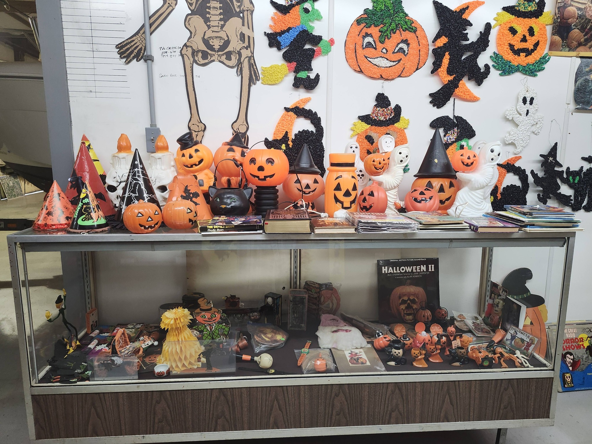 All Halloween Vintage and non Vintage Halloween up for sale pm for 