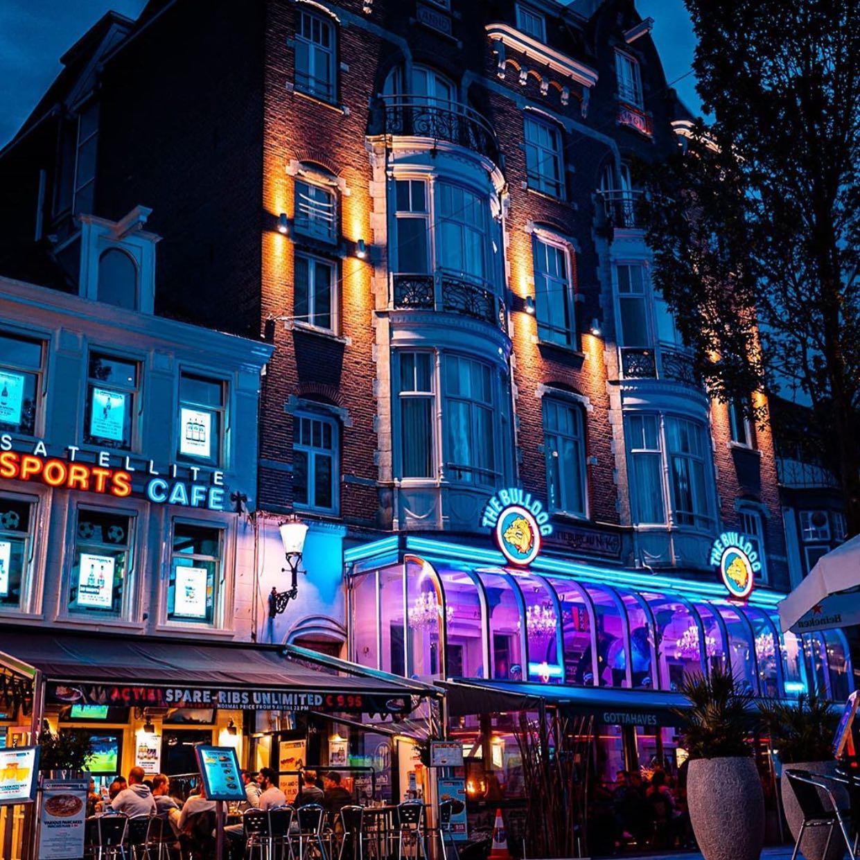 The Bulldog No. 90 ⁠— the very first coffeeshop in Amsterdam 