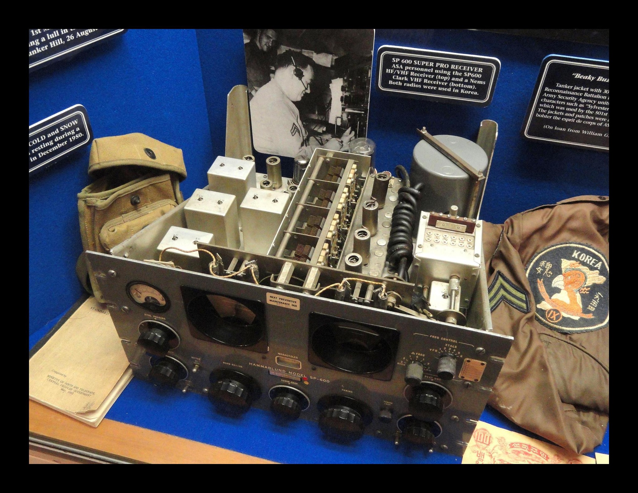 Hammarlund model SP-600 Communications Receiver. New York, U.S.A.