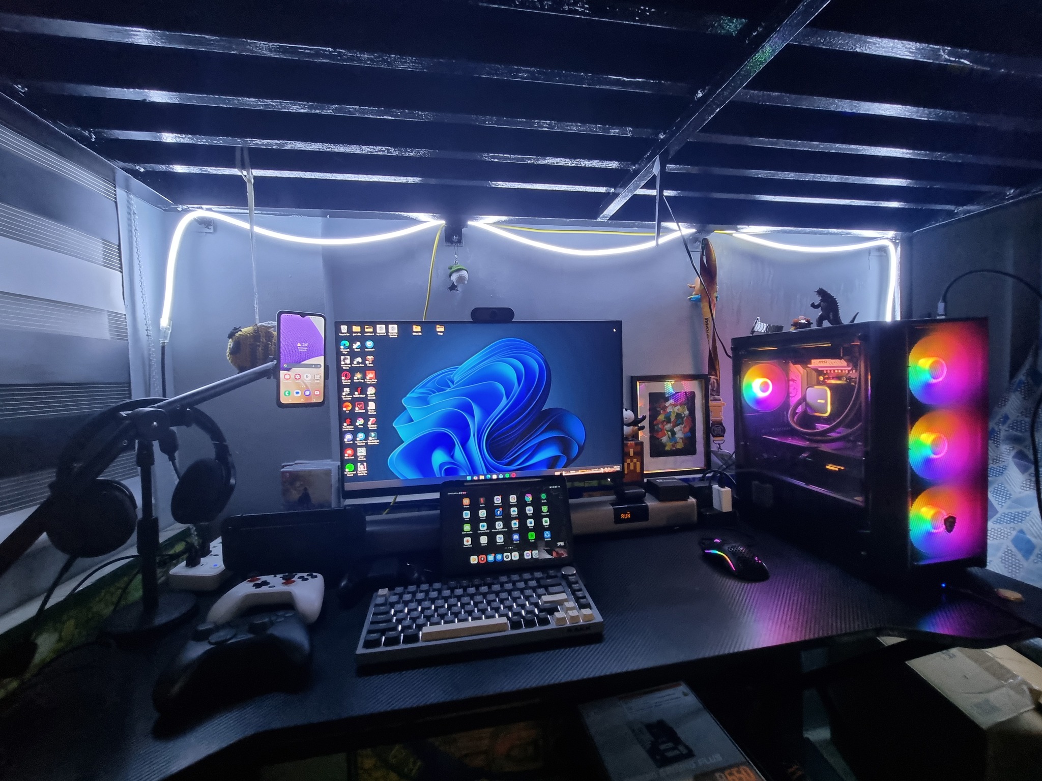PC Builders Community (Official) | Sharing My Very First Mid End PC ...