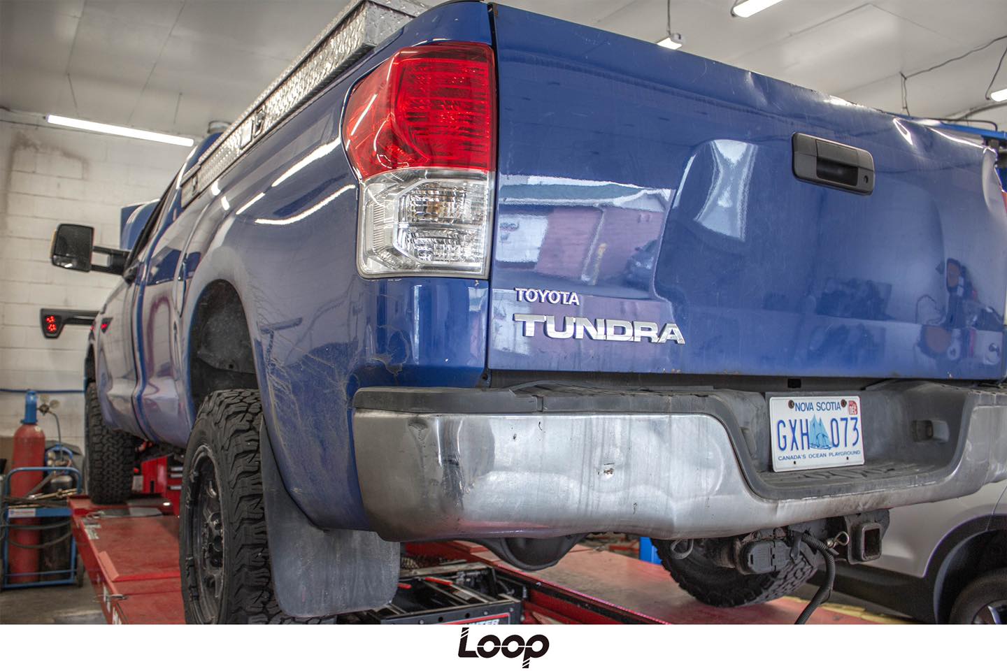 Loop Automotive - Toyota Tundra replace passenger upper...