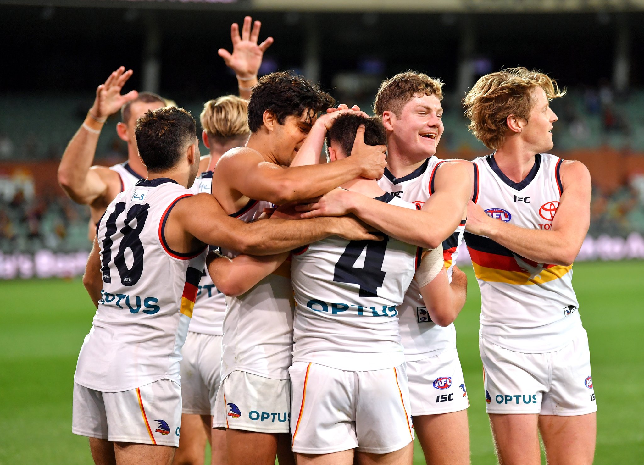 Adelaide Oval - 📣 Hey Crows fans! Limited general public...