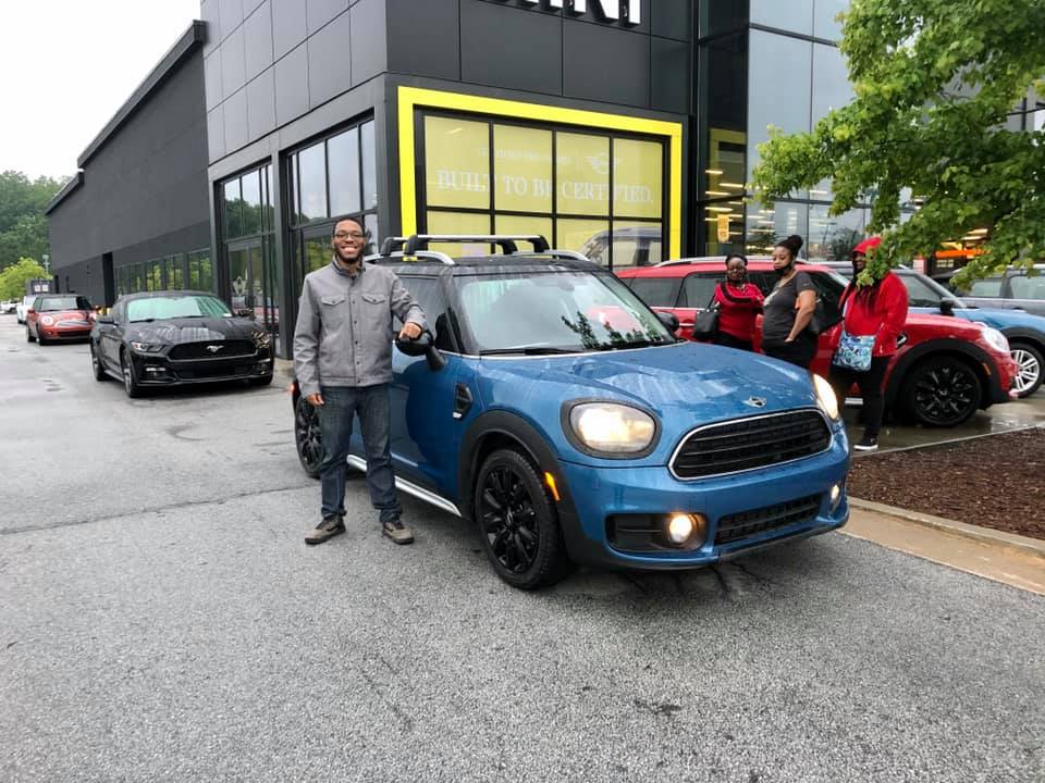 Mark at Mall of GA MINI