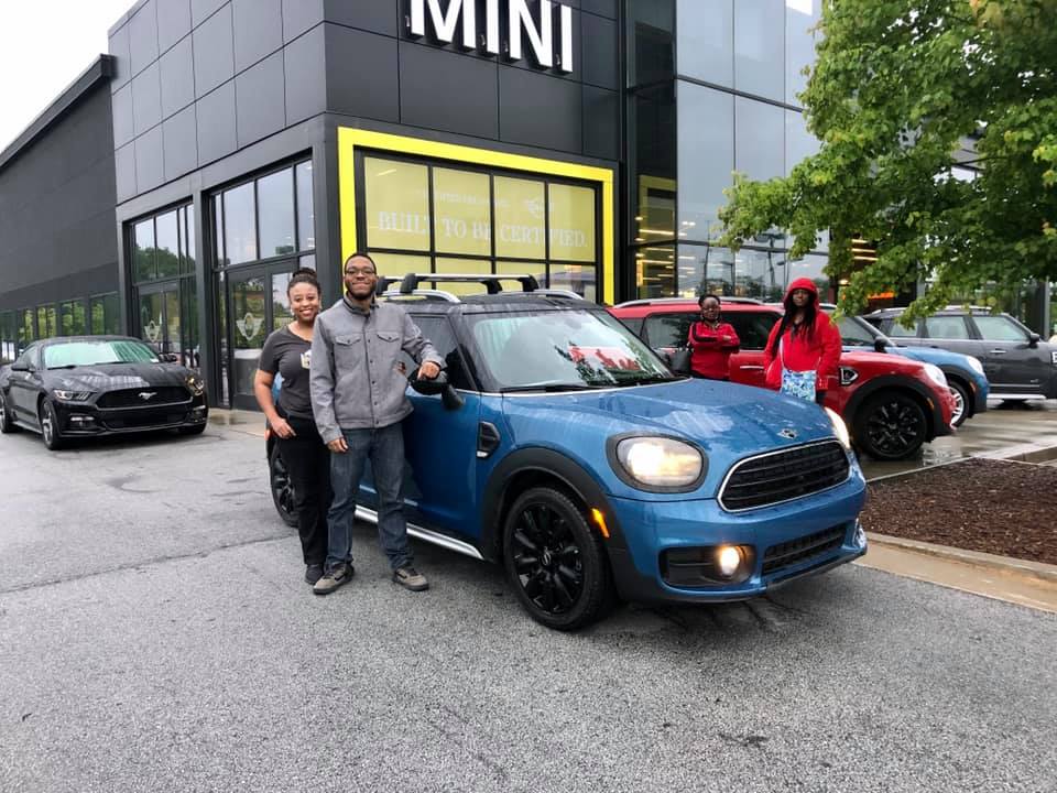 Mark at Mall of GA MINI