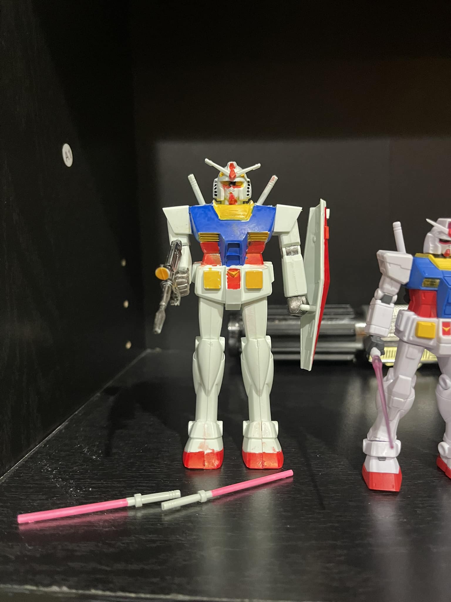 1983 Gundam Model kit 1/72 RX78-2 Mechanical model.