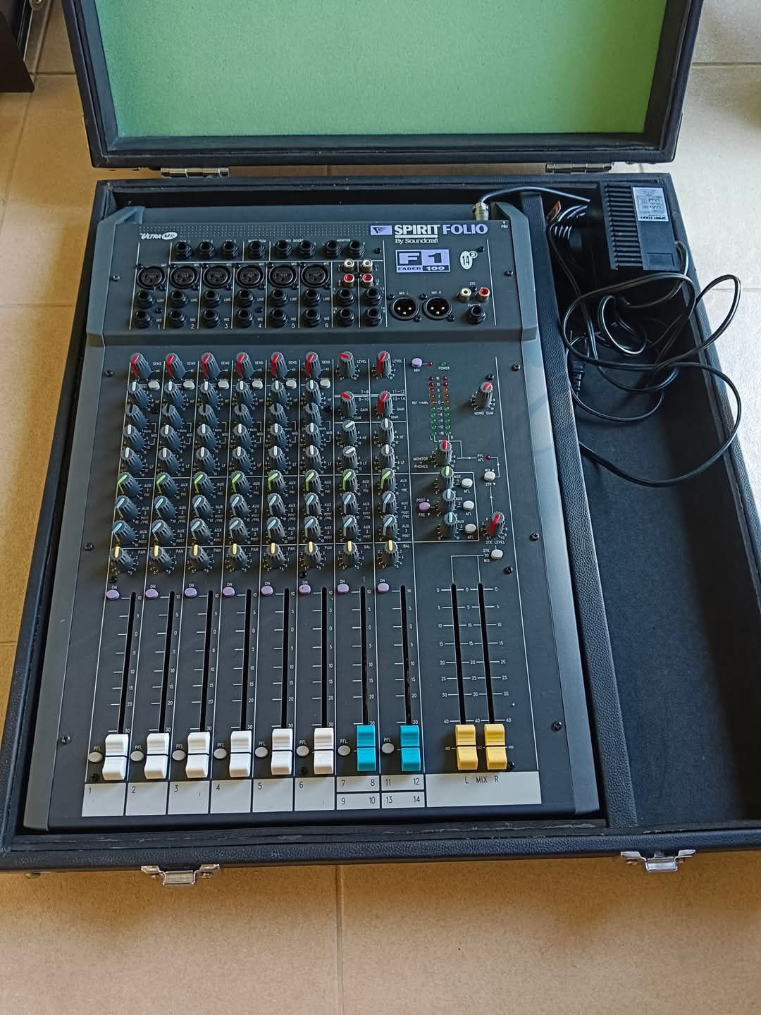 Where to find a Soundcraft Spirit Folio 8 mixer?