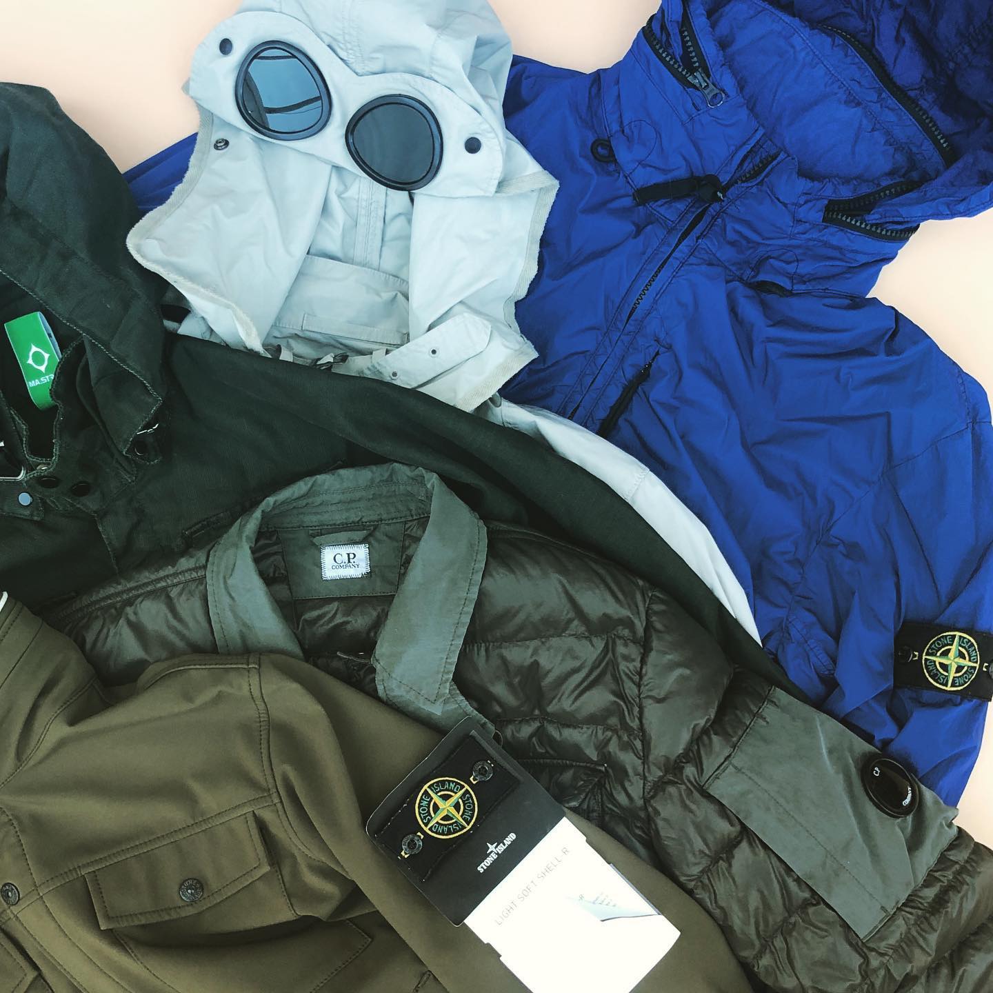 casualsbynature - Ma.Strum ✓ Stone Island ✓ Cp Company ✓ Three 