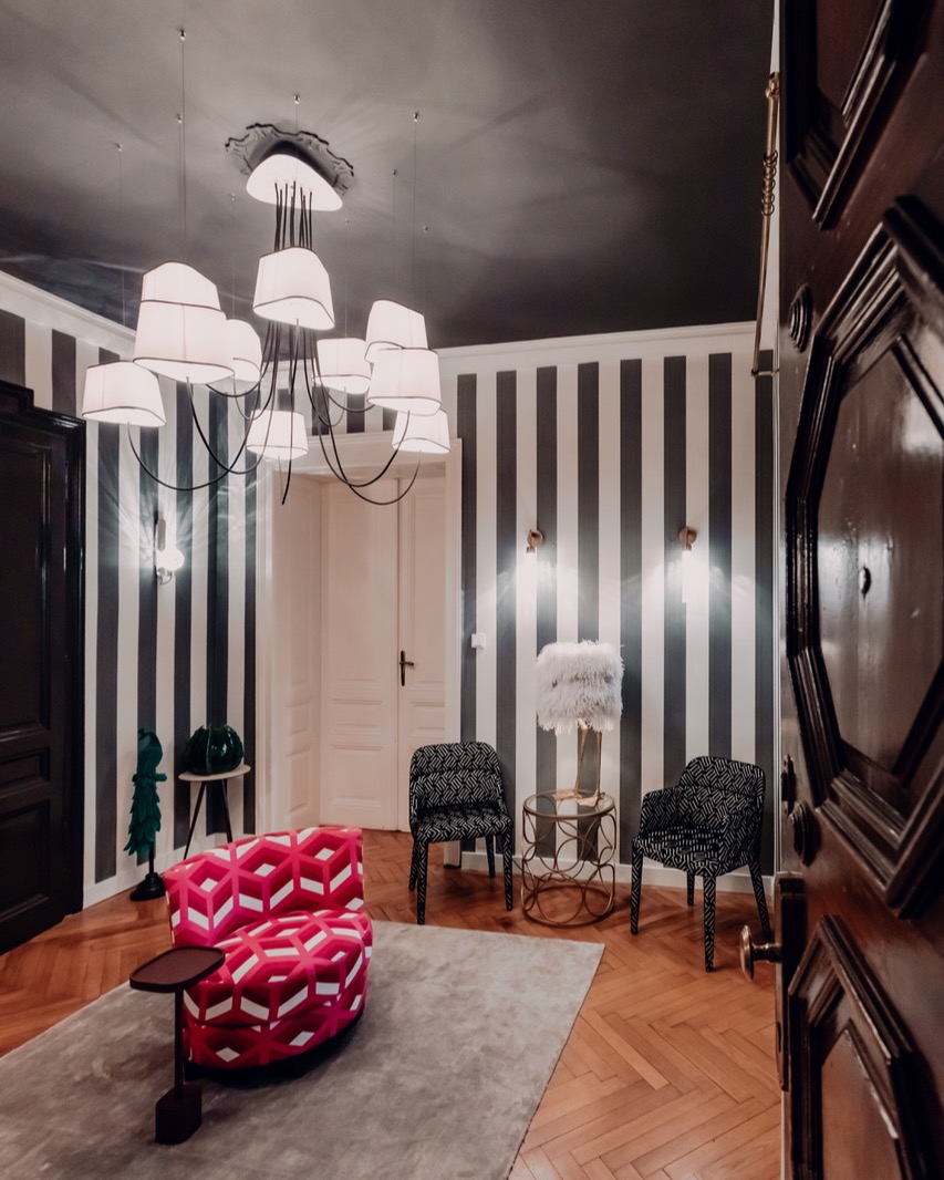 Die Villa Interior & Living