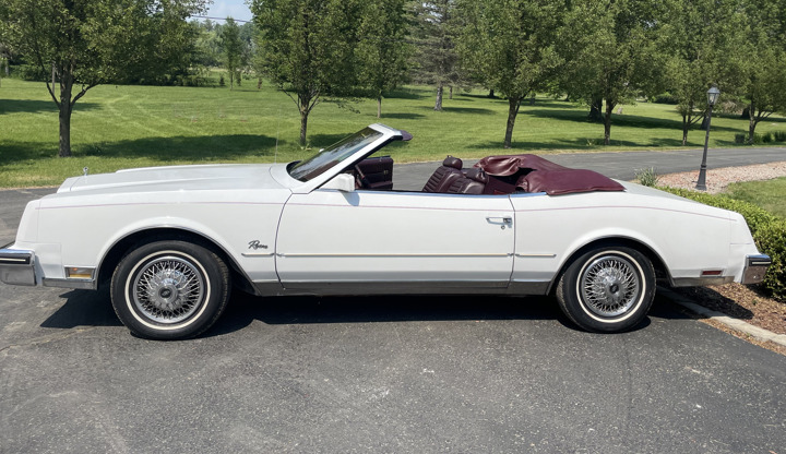 Clasiq - Who here is Riviera fan? This Riviera is an... | Facebook