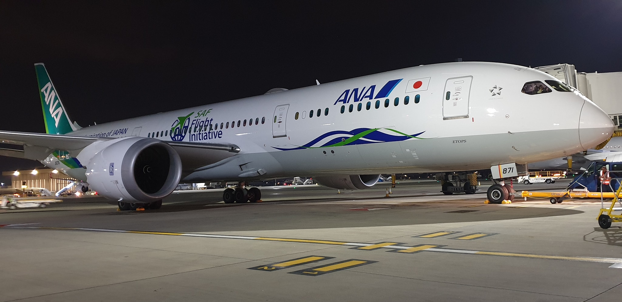 So nice to see this ANA Boeing 787-9 in 