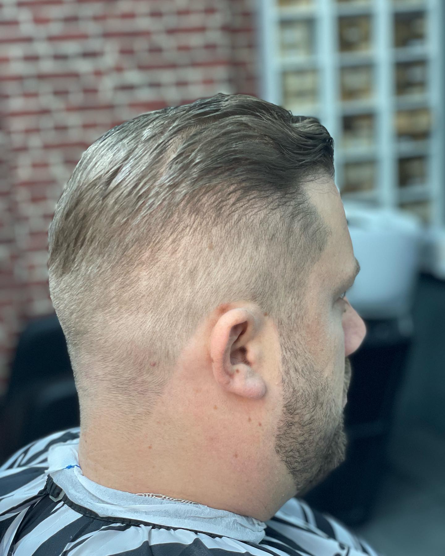 haare-haar-haarschnitt-hairstyle-barber-shop-haval