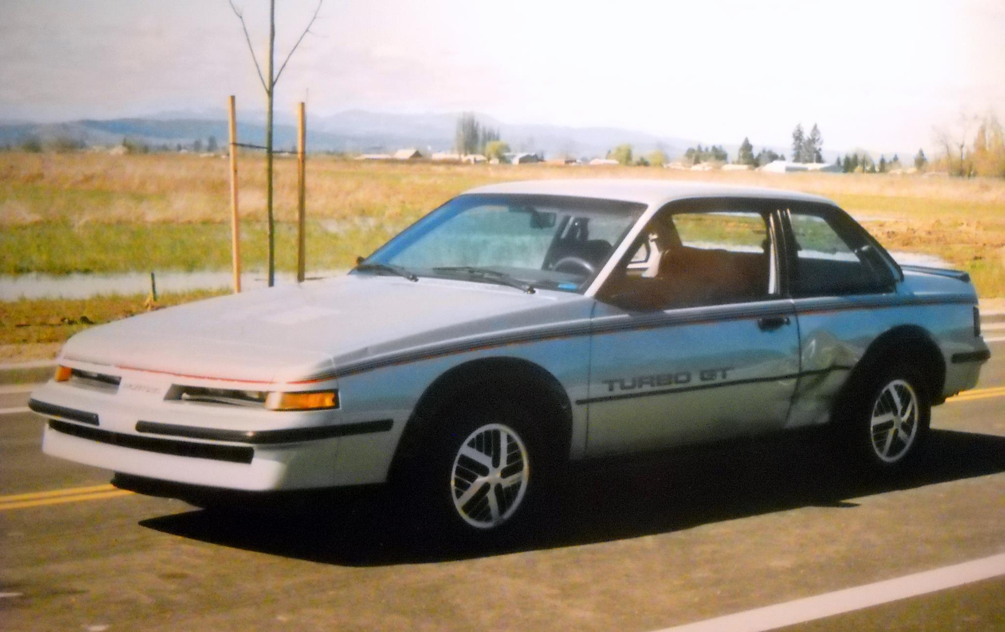 Thats my pontiac sunbird gt 1989 still a good shape