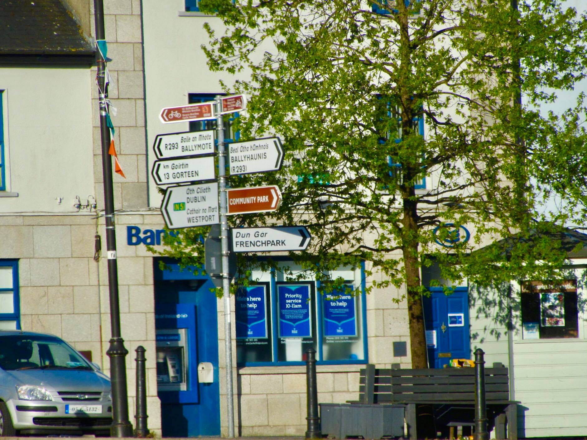 Ballaghaderreen Past... - Ballaghaderreen Past and Present