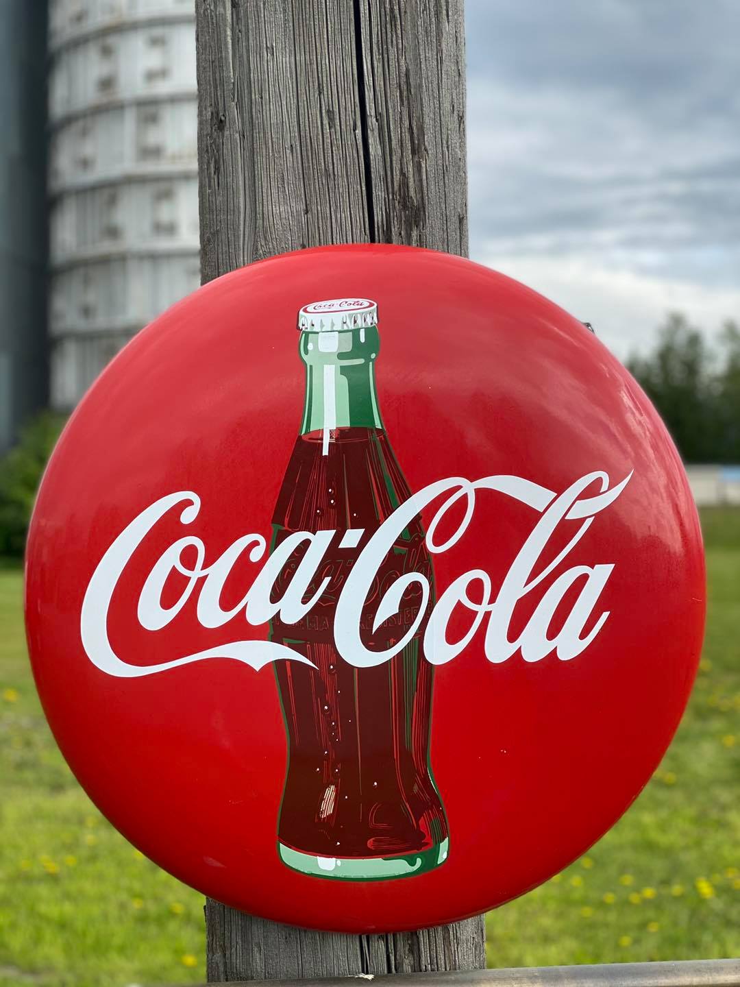 🥤 Immaculate 1940/50's Porcelain 24 inch Coca Cola Button 🥤 This